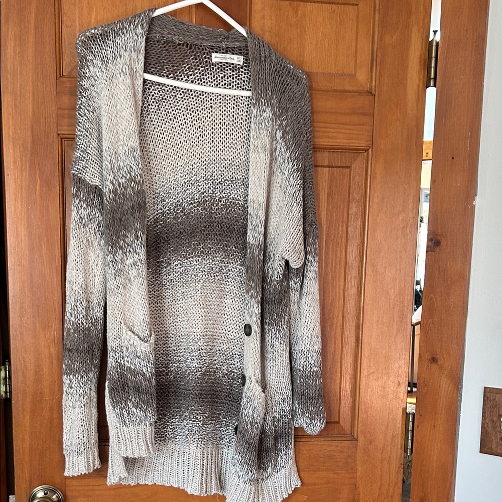 Abercrombie & Fitch Gray Ombre Open-Front Cardigan